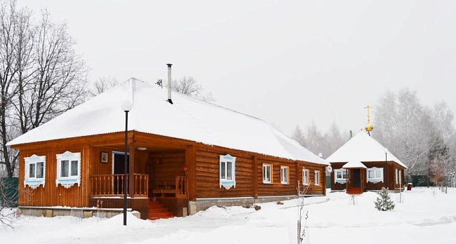 Мужской монастырь во имя благоверного князя Александра Невского в селе Старая Бинарадка
