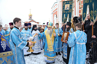 Митрополит Сергий возглавил престольный праздник в Барнаульском Знаменском монастыре 