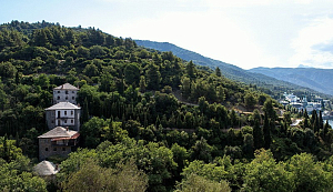 В Афонском Свято-Пантелеимоновом монастыре молитвенно почтили память св. пророка Илии