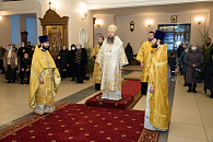 Митрополит Пензенский и Нижнеломовский Серафим совершил Литургию в Пензенском Троицком монастыре