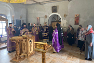 Епископ Череповецкий и Белозерский Игнатий совершил Литургию в Филиппо-Ирапском монастыре
