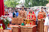 Патриарший экзарх всея Беларуси возглавил Литургию в криптовом храме в честь Царственных страстотерпцев Елисаветинского женского монастыря