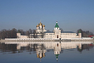 Митрополит Ферапонт возглавил Литургию с Ипатьевском монастыре Костромы