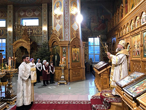 В Неделю по Рождестве Христовом митрополит Астанайский и Казахстанский Александр совершил Литургию в Иверско-Серафимовском монастыре Алма-Аты