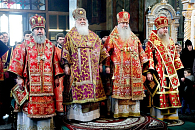 Во вторник Светлой седмицы в Задонском Рождество-Богородицком монастыре состоялось соборное архиерейское богослужение