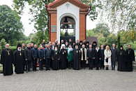 Митрополит Минский Вениамин совместно с архипастырями и почетными гостями посетили Рождество-Богородицкий монастырь в Брестской крепости