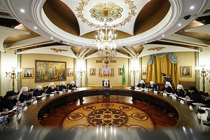 Святейший Патриарх Кирилл возглавил очередное заседание Высшего Церковного Совета