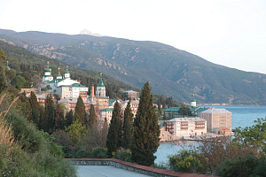 Подобно маяку, Афон освещает путь нашего народа