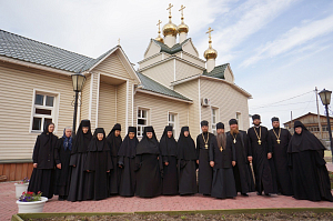 Сотрудники Синодального отдела по монастырям и монашеству по благословению архиепископа Сергиево-Посадского Феогноста посетили Якутию