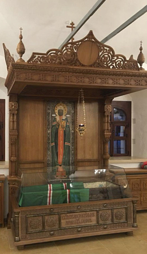 Восстановление гроба святителя