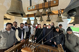 Иностранные студенты Северного государственного медицинского университета потрудились в Сийском монастыре Архангельской епархии