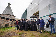 Святейший Патриарх Кирилл ознакомился с ходом ремонтно-реставрационных работ в Соловецком монастыре