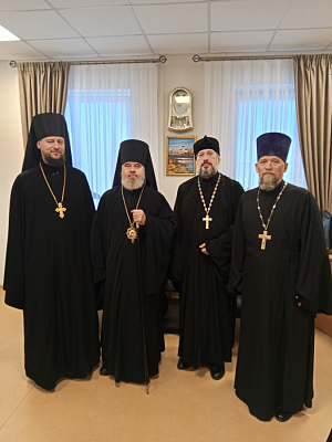 В Серовской епархии прошла проверка готовности к открытию курсов базовой подготовки в области богословия для монашествующих
