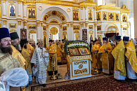В Успенском Вышенском монастыре Скопинской епархии молитвенно отметили день перенесения мощей святителя Феофана Затворника в обитель