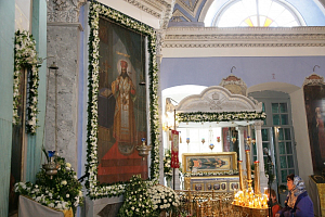 В Спасо-Яковлевском Димитриевом монастыре Ростова Великого отметили  день памяти свт. Димитрия 