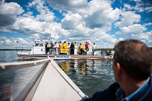 Со Свято-Успенского Горицкого монастыря в Переславле-Залесском  начался крестный ход по водам Плещеева озера