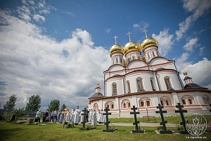 Состоялось перезахоронение останков настоятеля Иверского монастыря Новгородской епархии 