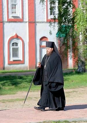 «Игумен должен служить Богу и братии»