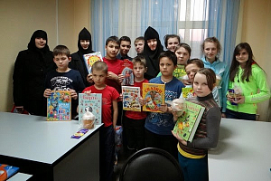 В пасхальные дни Введенский монастырь г. Иванова участвует в делах милосердия