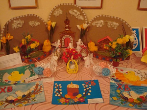 В Свято-Николаевском монастыре г. Верхотурья Екатеринбургской митрополии состоялась выставка детского творчества «Пасхальный перезвон–2015»