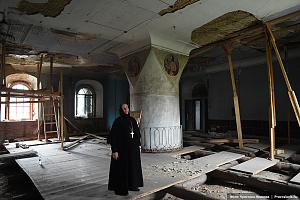 Монастырь Рождества Пресвятой Богородицы г. Ростова Великого закрыт для паломников в связи с аварийным состоянием