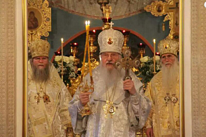 В Богородице-Рождественском монастыре г. Владимира духовенство и миряне поздравили митрополита Евлогия с днем архиерейской хиротонии