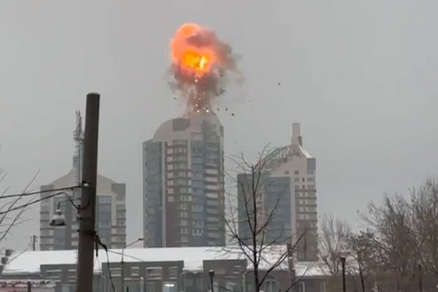 Беспощадное нападение на Казань: глава Татарстана выступил с экстренным заявлением 1dfe1460-2a8c-4dae-9c76-8363f55ebaea-67b9bf0a