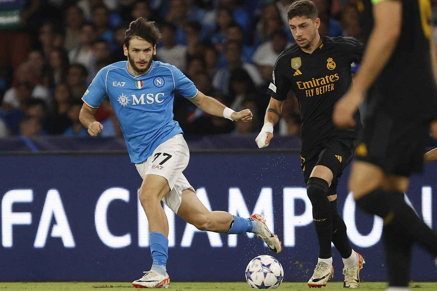 Реакция футбольной звезды на общественные события в Грузии 32076a72-b54c-4a5b-95cc-3232b141bf1c-679f3afd