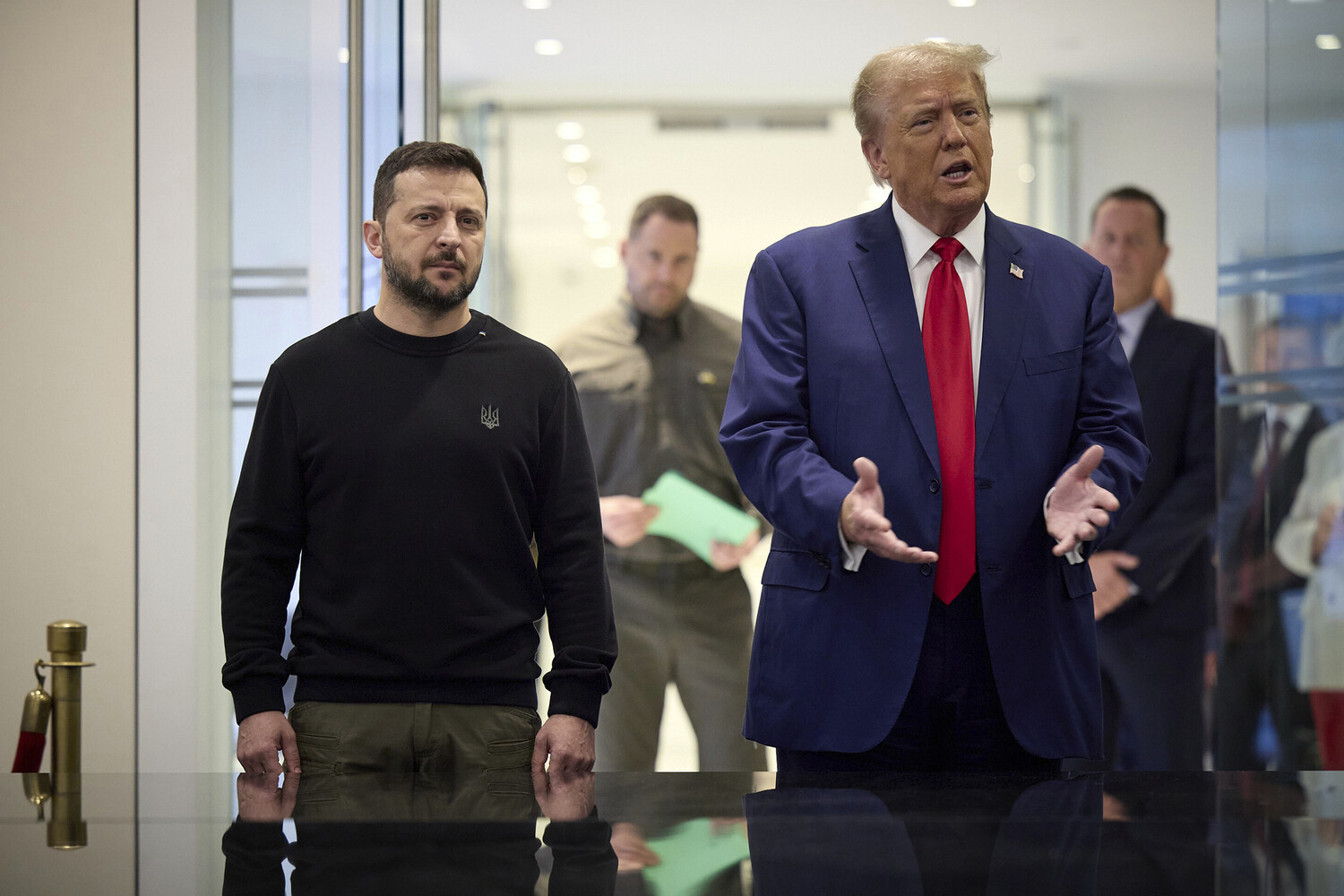 Новый этап взаимоотношений: анализ встречи лидеров США и Украины 34f53ef9-5b94-47c5-b5d5-7bab7e855c75-67b045fb