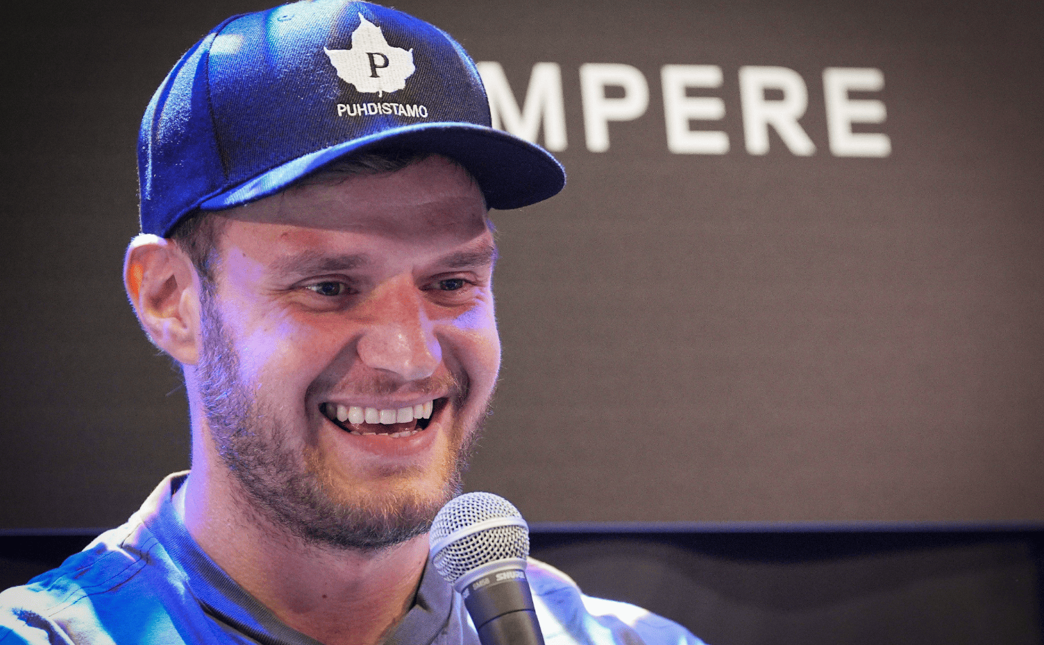 Александр Барков (IMAGO/Kalle Parkkinen / Global look press)