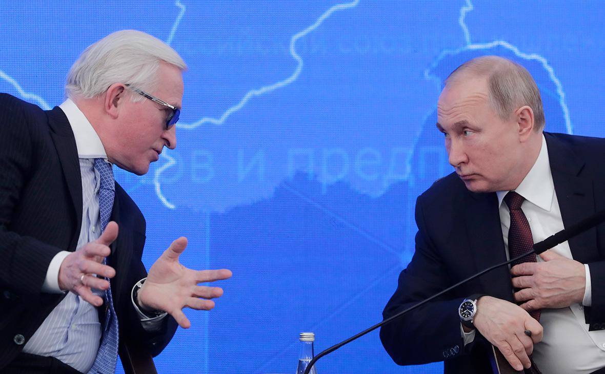 Александр Шохин и Владимир Путин (Михаил Метцель / ТАСС)