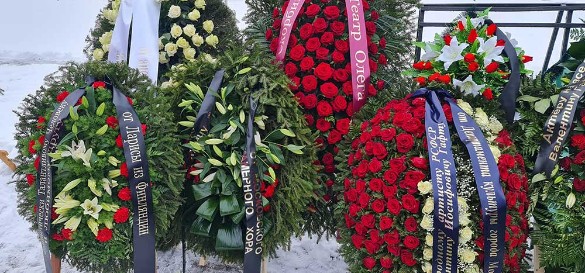 Невероятное прощание с великим артистом Валентином Гафтом 090e09a6-3930-49d8-94ec-304d029aff37-67e293e0