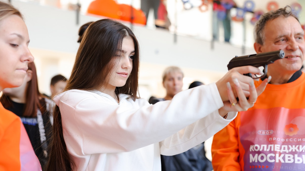 Грандиозный праздник для московских студентов 14d06f46-3242-4ea9-853c-97dd34918711-67e29db4