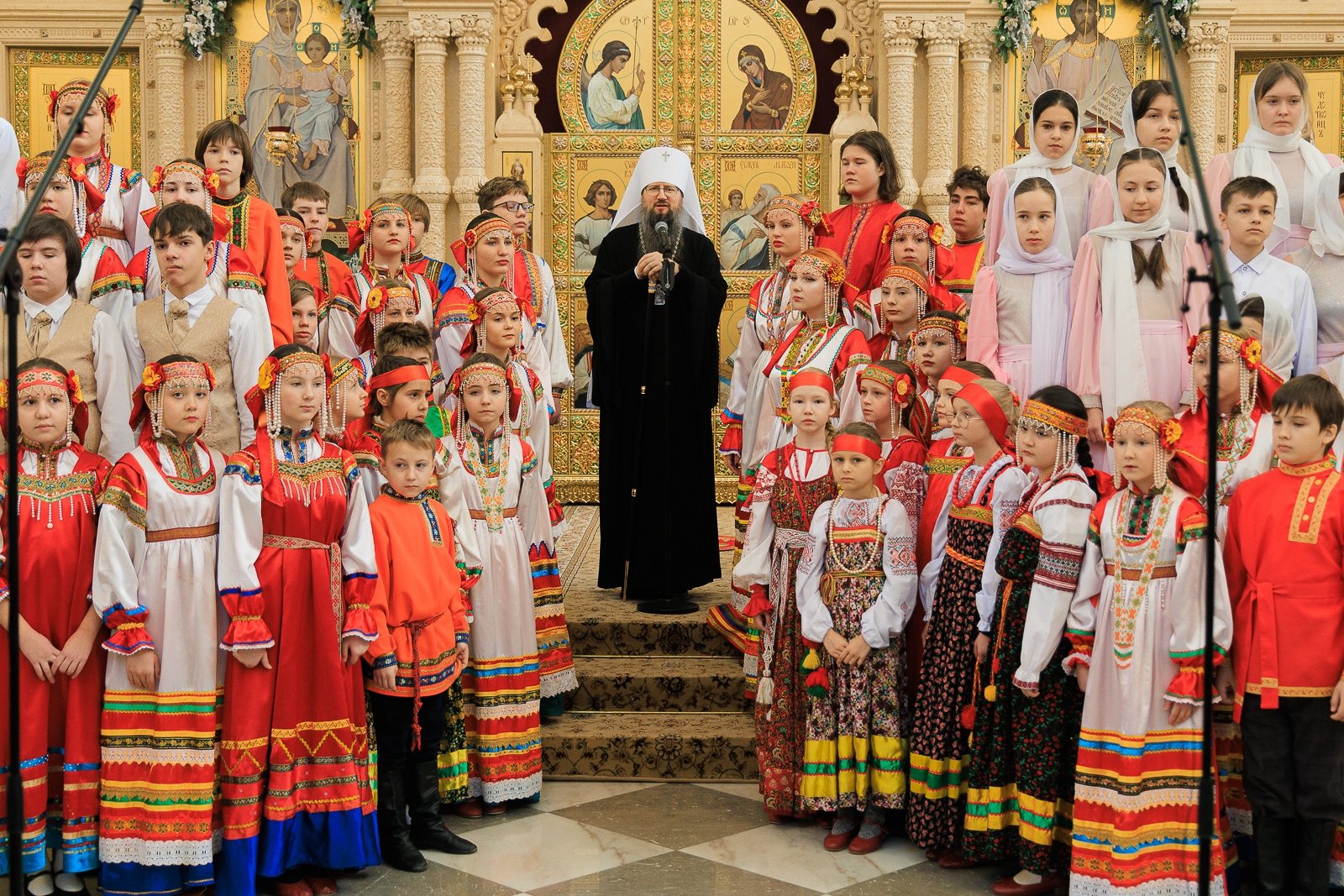 Владивосток встретил Рождество Христово торжественным богослужением и праздничным концертом 45a324a3-5346-4f6a-b23c-91e5c3f70c96-67d54692