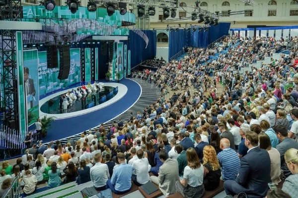 Московский урбанфорум приглашает: яркие выходные в Гостином Дворе с насыщенной культурной программой 7ca0980e-2d09-4d3a-847c-1ec10a42f523-67c8643d