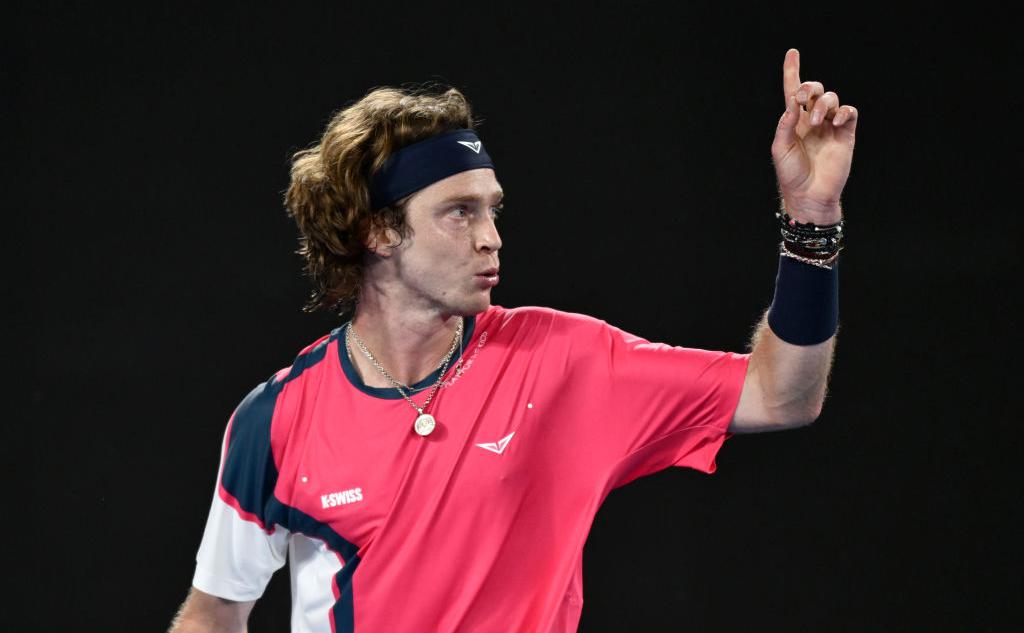 Триумфальное продвижение Рублева в полуфинал турнира Монпелье bc9b088f-6cad-429b-8494-6363016b226c-67f056ee