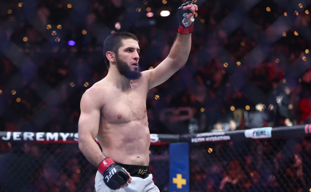 Финансовые результаты титульного поединка Махачева в UFC c11ce362-9bb5-449c-b3f1-03cf8acff3f2-67e01bee