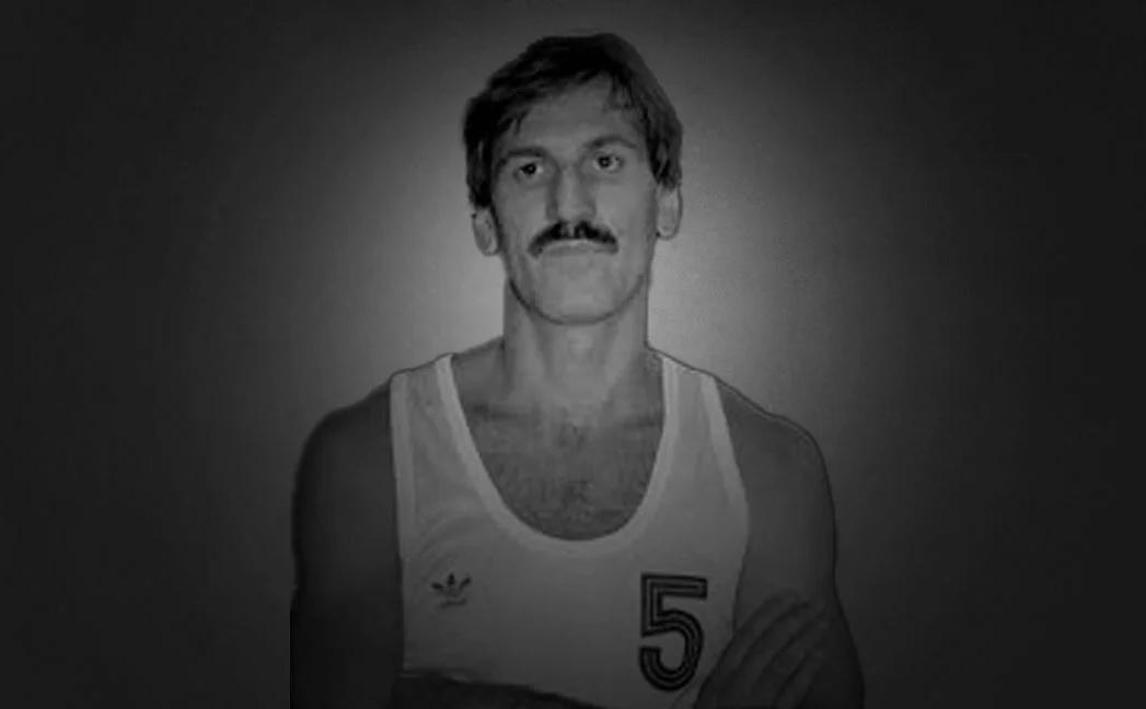 e240f54e-0d16-4415-a21d-0aaac042aa5a-67e8384e