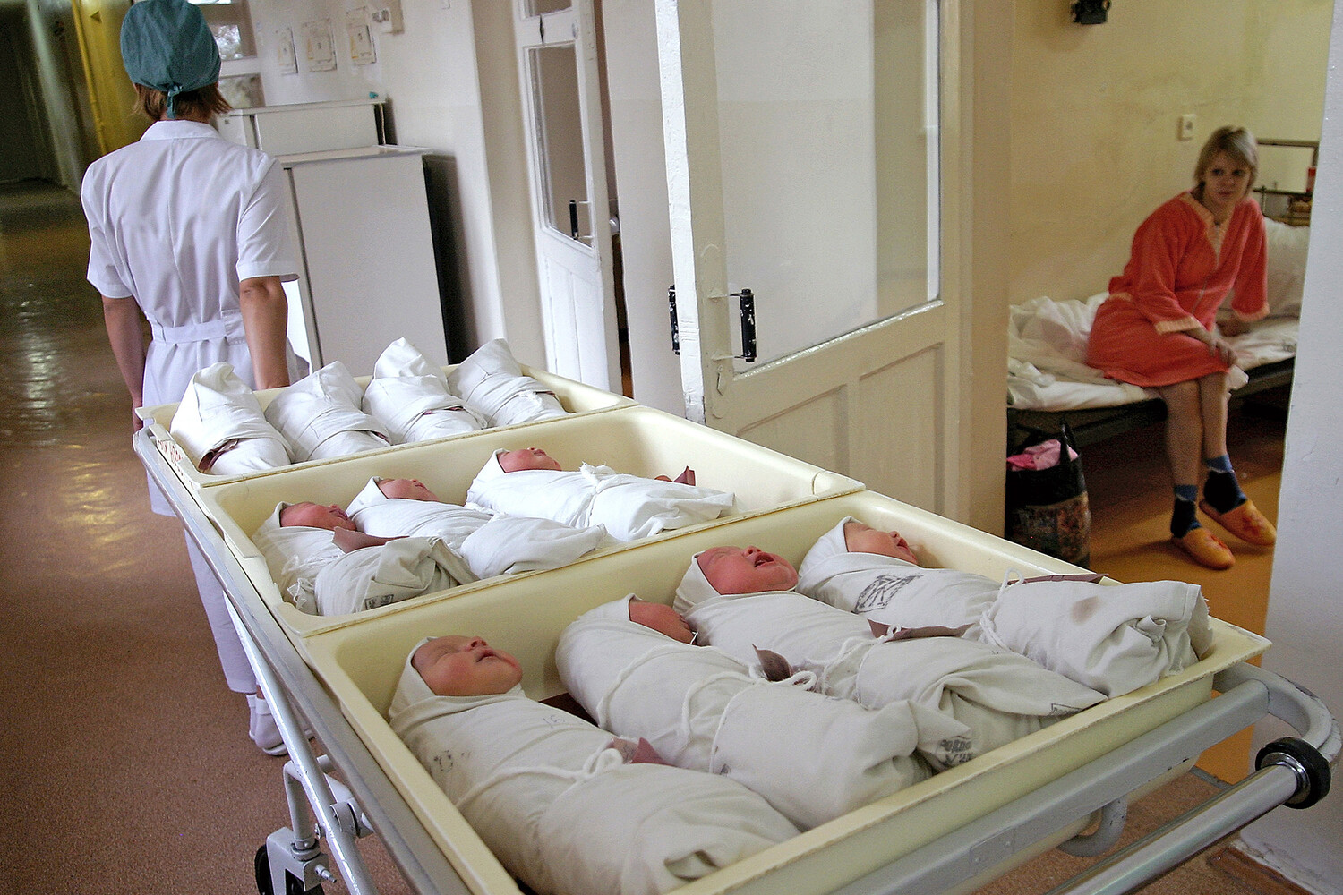 Свобода выбора имени для ребенка останется за родителями 17608cd4-aa3f-4251-8aae-2ebf1c5ded44-67ff92dc