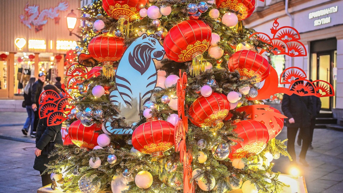 Впечатляющая коллаборация московских брендов в праздновании восточного Нового года 8492f542-2e56-486a-91fe-3f594c4b4e74-67f62ba0
