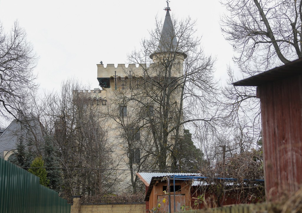 «Скоро начнет падать»: Барецкий раскрыл реальное состояние замка Пугачевой