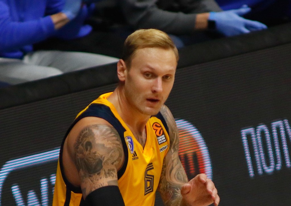 Отец баскетболиста Яниса Тиммы рассказал о переменах в жизни сына b50a5340-7f81-4718-b8e8-9b66c4722b48-67faecb1