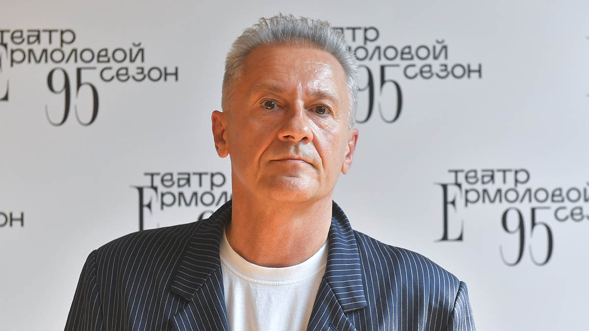 Народный артист Олег Меньшиков проходит курс лечения Пресс-конференция худрука и директора Московского драматического театра имени Ермоловой Олега Меньшикова