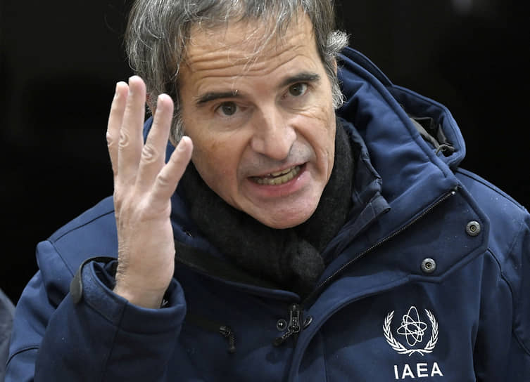 Эксперты МАГАТЭ в ловушке: военные действия парализовали смену миссии на Запорожской АЭС fd96d886-40c3-4ebb-b502-5675cdbce598-680a27a7