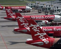 Airbus A320 AirAsia благополучно вернулся в Куала-Лумпур после возгорания двигателя 320 blagopoluchno vernulsya v kualalumpur posle vozgoraniya dvigatelya-t-nw-ru-174306664300-0