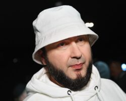 Аким Апачев взял ответственность за граффити в Судже и предложил помощь региону akim apachev vzyal otvetstvennost za graffiti v sudzhe i predlozhil pomoshh regionu-t-nw-ru-174325331100-0