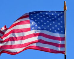 Дональд Трамп и США усиливают контроль над ресурсами Украины и её инфраструктурой donald tramp i ssha usilivayut kontrol nad resursami ukrainy i eyo infrastrukturoj-t-nw-ru-174310486500-0