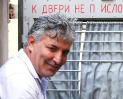 Эльман Пашаев Москва и Минобороны В центре громкого мошенничества elman pashaev moskva i minoborony v czentre gromkogo moshennichestva-t-nw-ru-174289591300-0