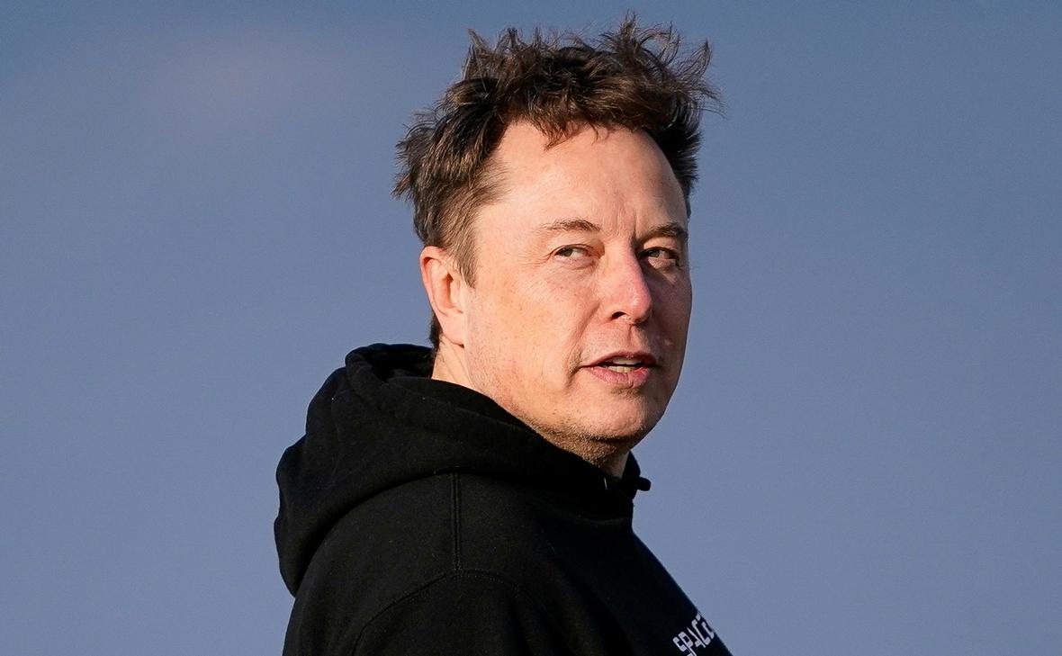 Илон Маск (Nathan Howard / Reuters)