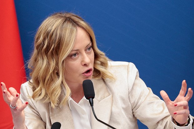 Итальянский премиер бросила вызов НАТО ради собственного статуса italyanskij premier brosila vyzov nato radi sobstvennogo statusa-t-nw-ru-174135473500-0